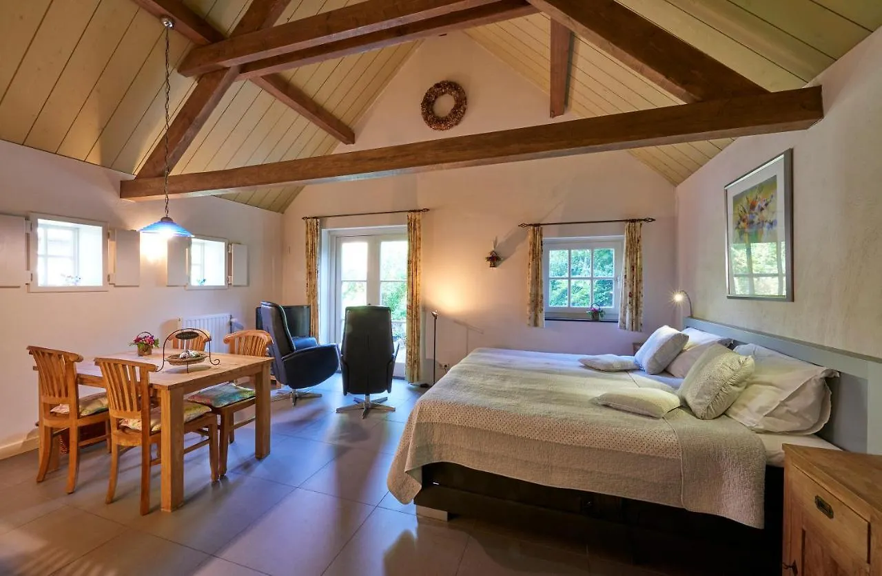 Huys En Hoff Aen Den Haspel Bed & Breakfast Oirschot